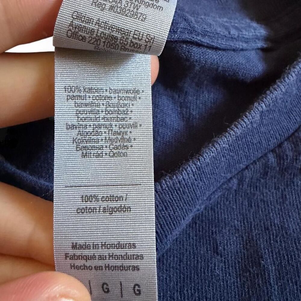 Gildan Women's Navy and Blue T-shirt - Picture 7 of 7